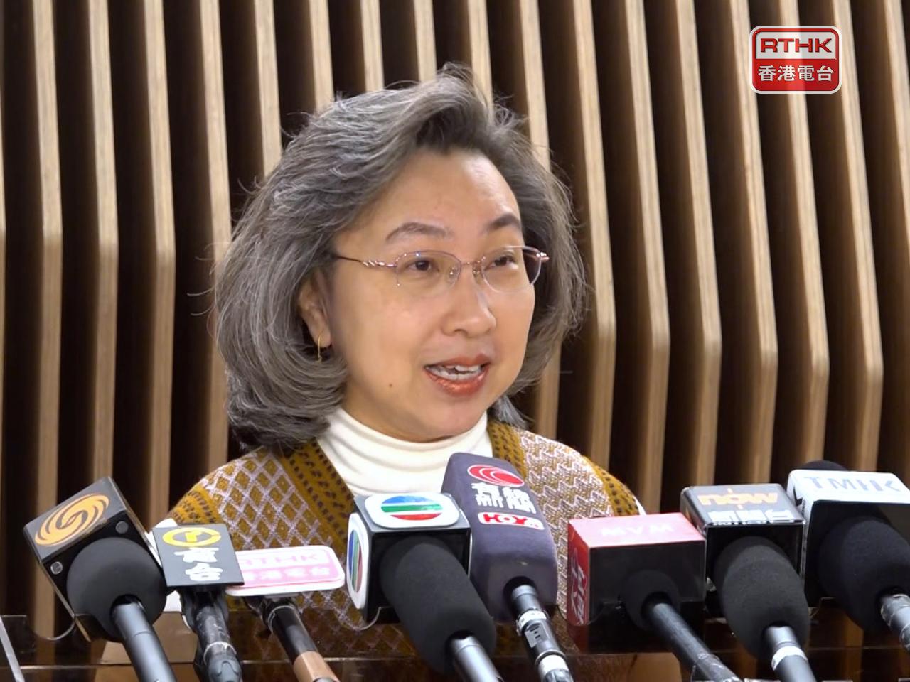 楊何蓓茵說投票是公民責任，公務員有示範作用。（林紹鋒攝）