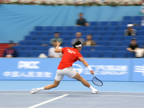 Wong shows he's a real pro after acing Games debut