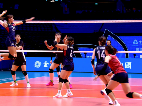 十五運會｜女排成年組賽港隊不敵遼寧隊　明對隊上海隊