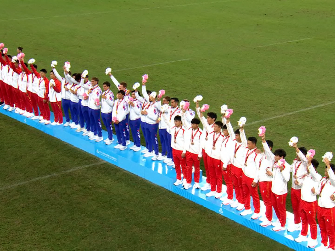 港隊在十五運會男子七人欖球賽決賽，擊敗山東隊奪得冠軍。