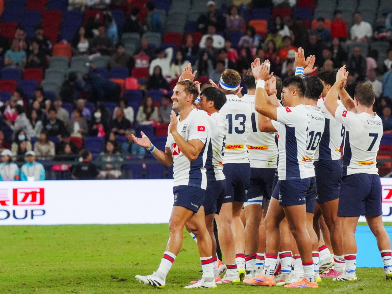 香港男子七人欖球隊在十五運會決賽奪冠。（新華社圖片）