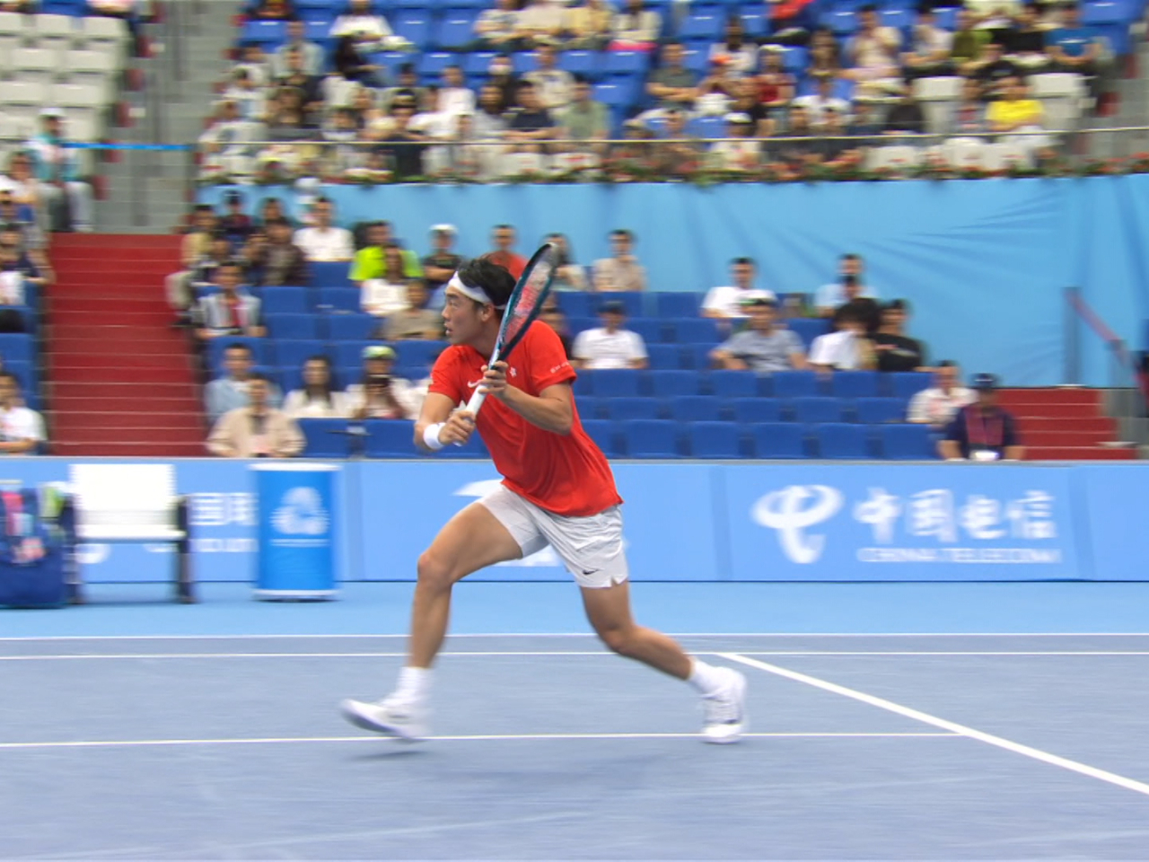 Hong Kong's Coleman Wong secures his spot in the third round with a 6-4, 6-3 victory.