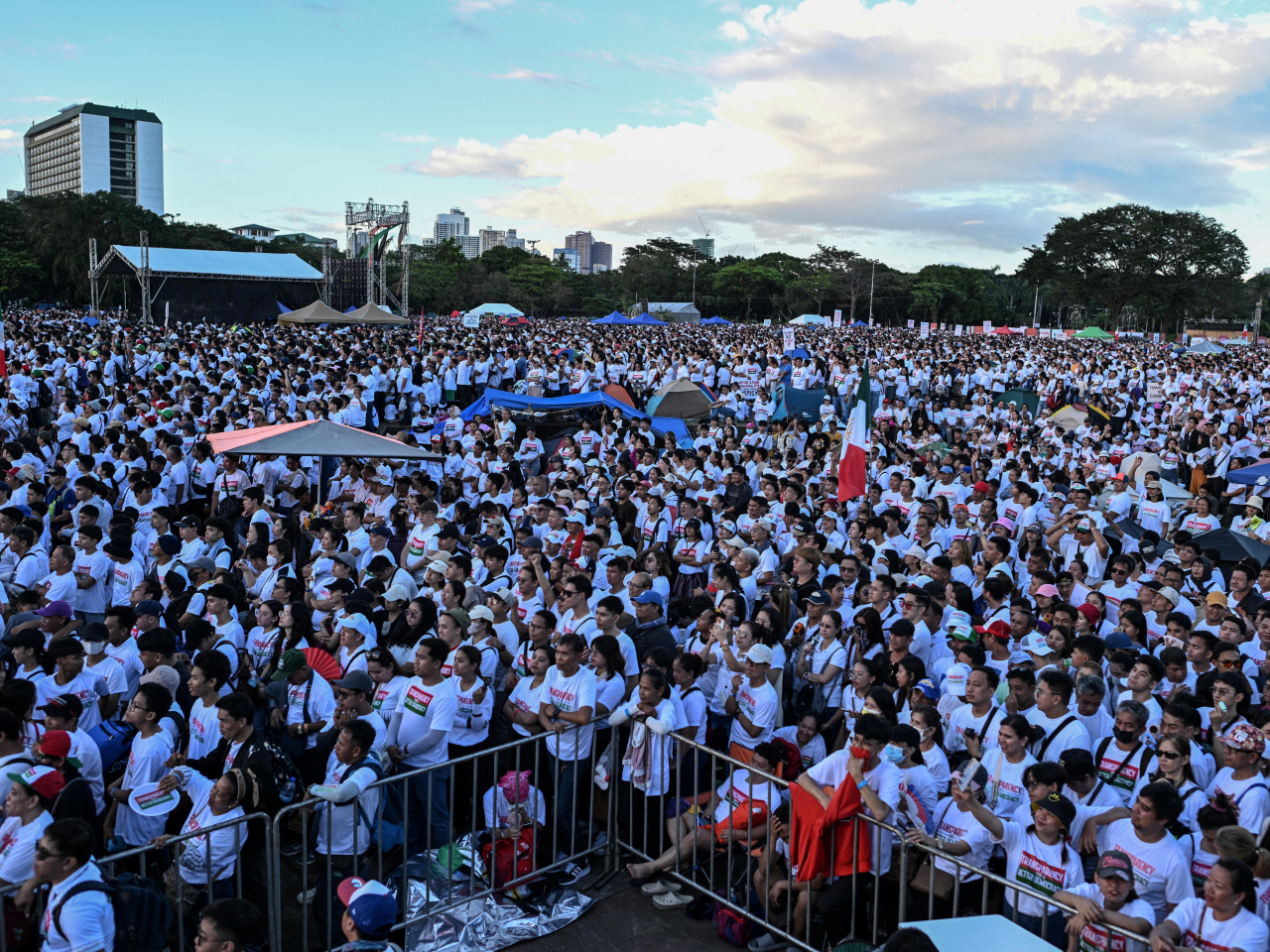 The protest, which drew over 600,000 on Sunday, will run until Tuesday. Photo: Reuters