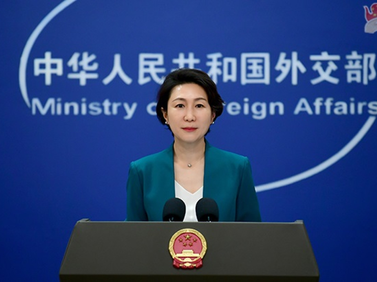 毛寧表示，韓方迅速派出警備艦和直升機等前往事發海域搜救，中方對此表示讚賞及衷心感謝。（外交部網頁圖片）