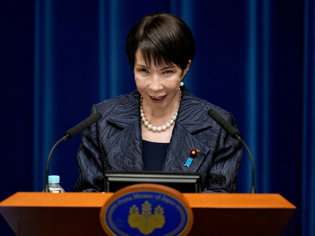 新華社發表評論文章，批評日本首相高市早苗在國會的涉台錯誤言論極不負責、極其危險。（路透社資料圖片）