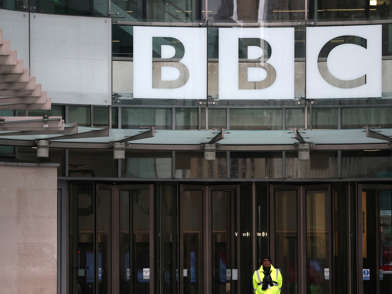 英國廣播公司主席沙阿表示，美國總統特朗普對公司的誹謗指控沒有根據，公司會堅決應對。（路透社資料圖片）