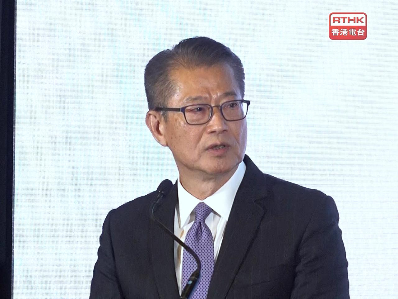 陳茂波表示，地緣政治發展正在提升而非削弱香港的國際金融中心地位。（郭志強攝）