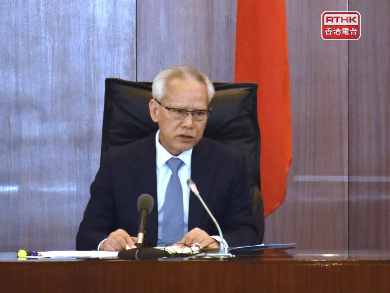 澳門特區行政長官岑浩輝表示，施政不會為了短期效應，或一時掌聲增加長期負擔或留下嚴重後遺症。（鄭月明攝）