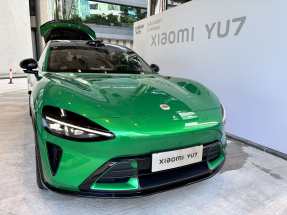 小米第3季智能電動汽車收入佔283億元人民幣，按年升約2倍。（港台圖片）