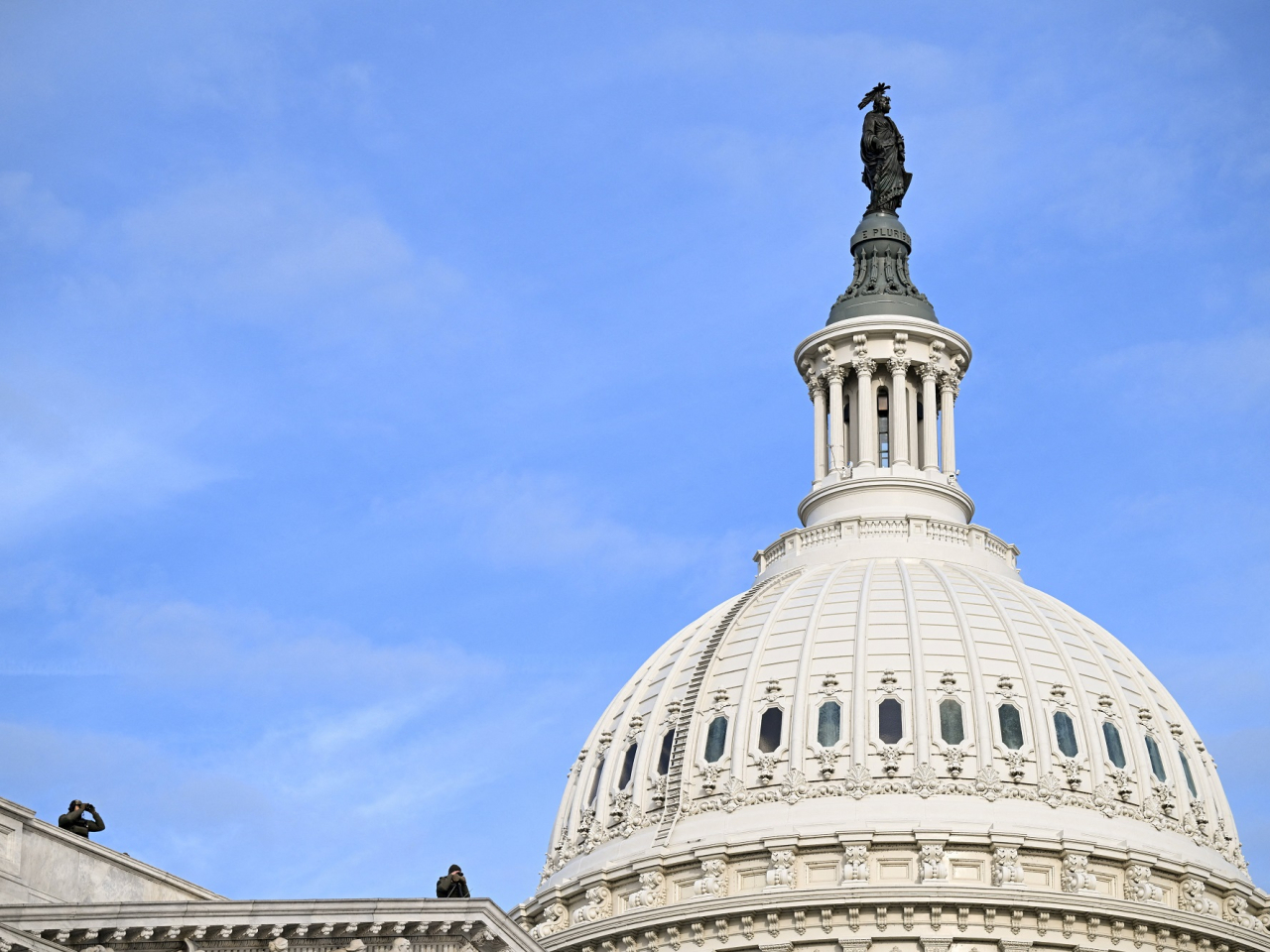 美國國會眾議院以427票對1票，壓倒性通過公開已故富商愛潑斯坦的性侵案調查文件。（路透社資料圖片）