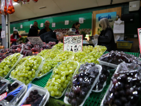 英國上月消費物價指數按年升3.6%，較9月低0.2個百分點，符合市場預期。（新華社資料圖片）