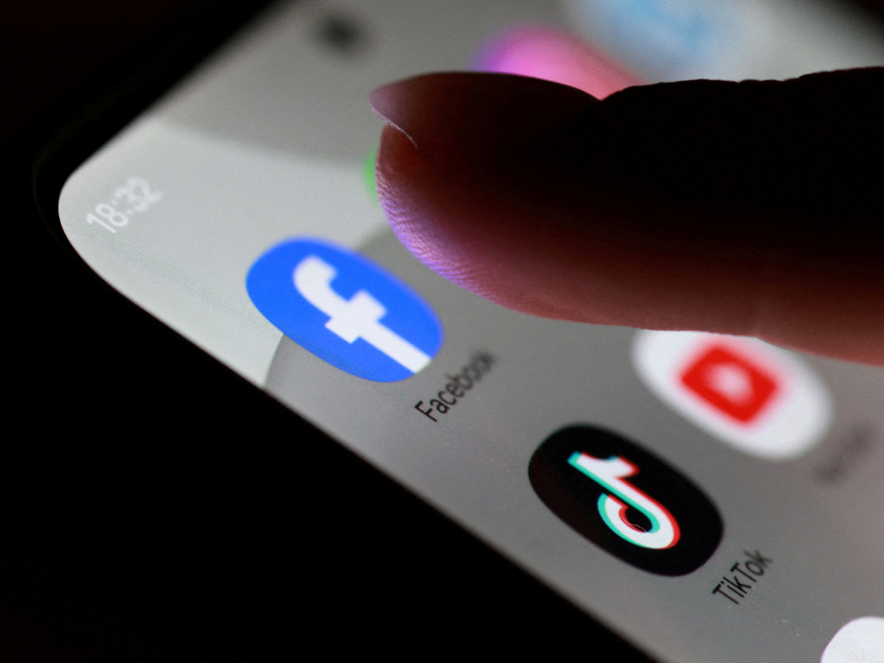 Meta's Facebook is among the apps the Australian government wants tech giants to stop access to come December 10. File photo: Reuters