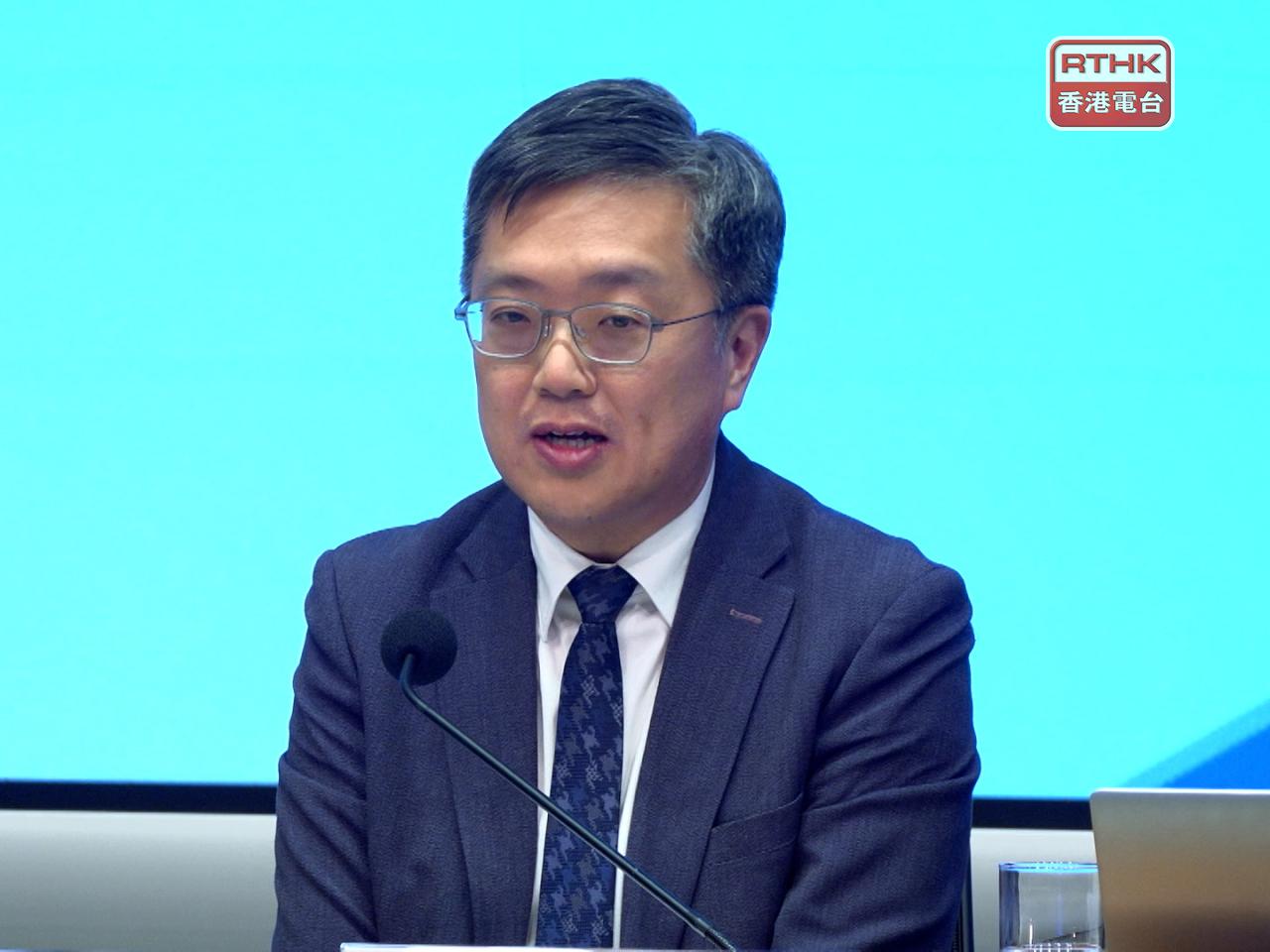 蔡傑銘說政府不希望用傳統模式，只做「包租公」。（港台圖片）