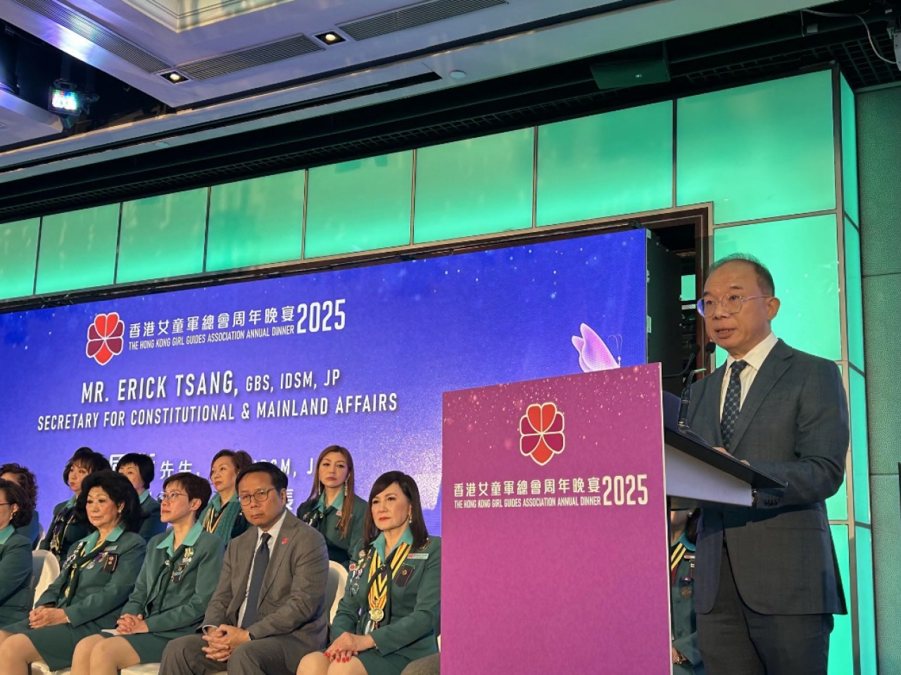 曾國衞表示，去年成立的「愛國主義教育工作小組」經過一年多努力，取得了一系列豐碩的成果。 (政府新聞處圖片)