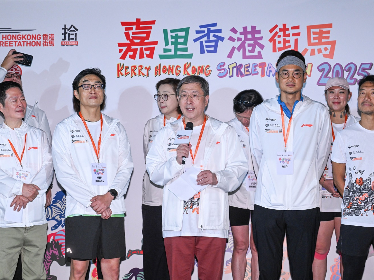 卓永興表示，賽事適逢中九龍繞道油麻地段即將通車，跑手可以在這條嶄新的主幹道上，感受香港基建的優秀。（政府新聞處）