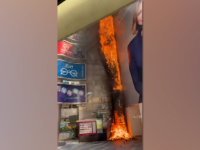 Artificial grass wall catches fire in Causeway Bay