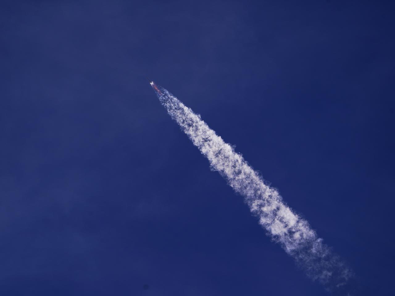 The China Manned Space Agency has declared the launch a complete success. Photo: Xinhua