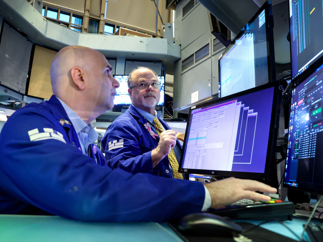 據報哈塞特是下一任聯儲局主席大熱人選，市場對減息預期升溫，支持美股連升第3日。（路透社）