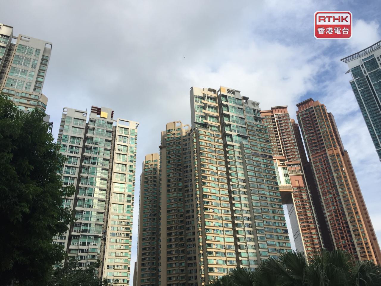 差估署10月樓價指數按月升幅收窄至0.4%，但連升5個月。（港台圖片）