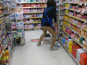 日本10月服務業生產物價指數(PPI)按年升2.7%，升幅較9月放緩0.4個百分點。（港台圖片）