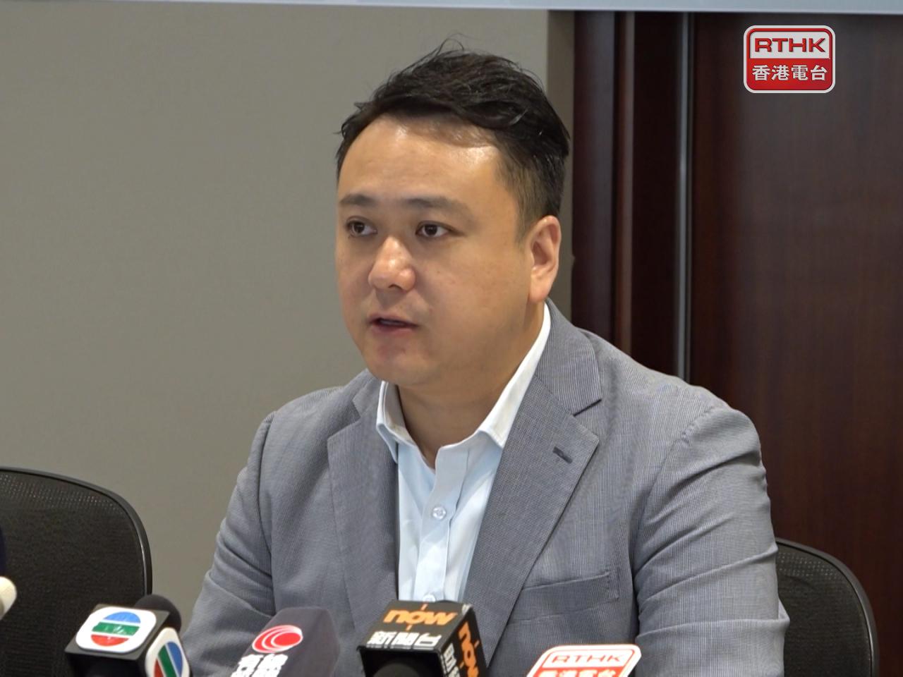 李世榮表示，駕駛者已經適應現有路線，關注繞道指示牌是否足夠。（港台圖片）