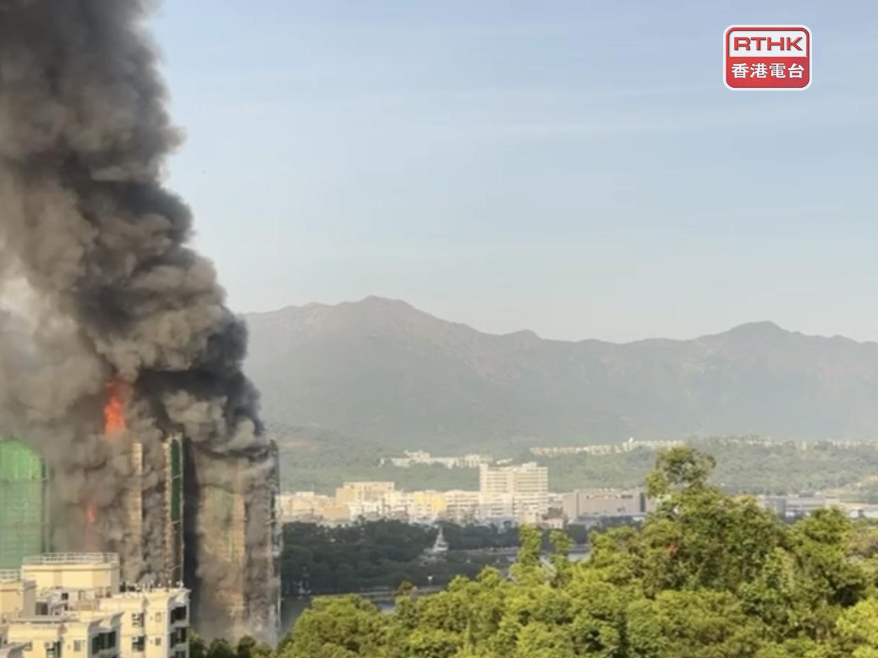 Police said scaffolding in Wang Fuk Court caught fire. Photo: RTHK