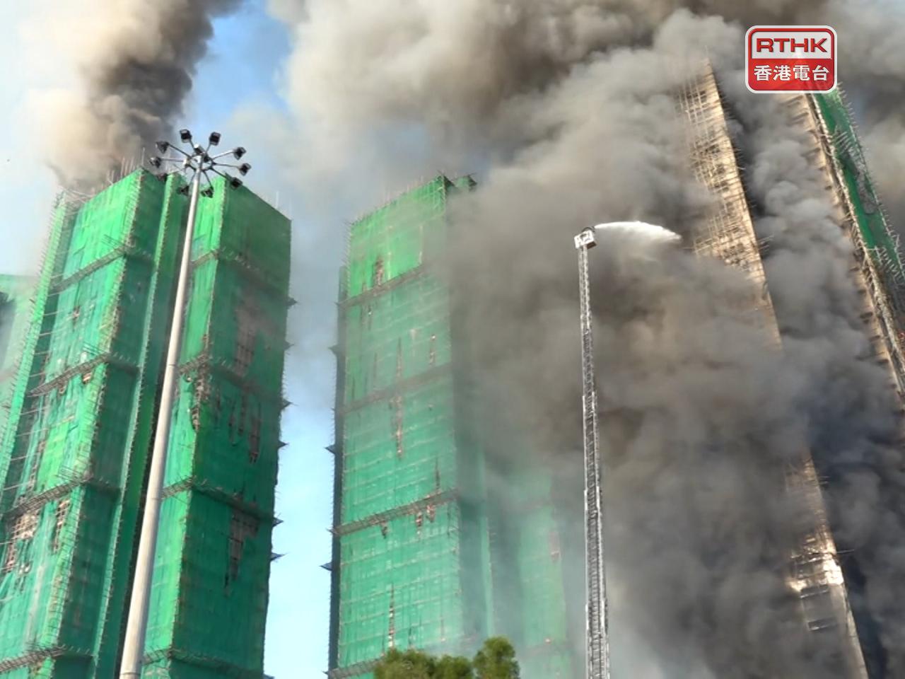 火警升為四級。（施華駿攝）