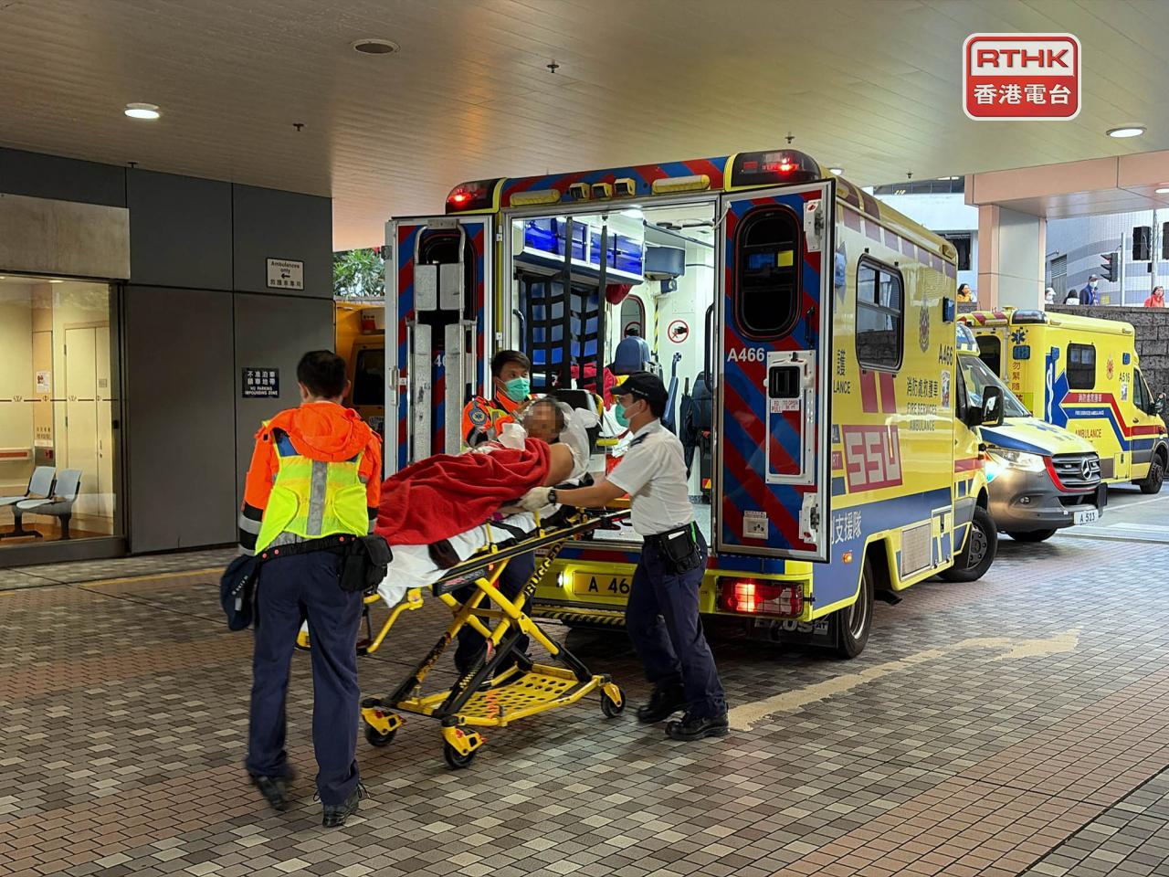 部分傷者被送往威爾斯親王醫院治理。（余思嵐攝）