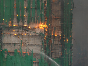 大埔宏福苑四級火造成四死三傷　包括一名消防員殉職