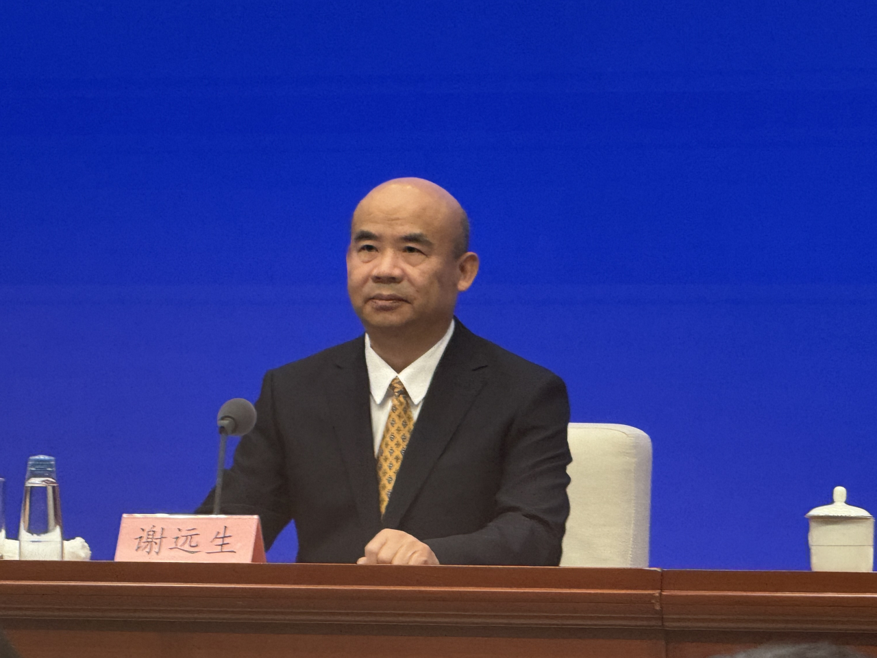 謝遠生稱中國消費品供給已進入優質優價新發展階段，基本滿足人民美好生活需要。（任浩鋒攝）