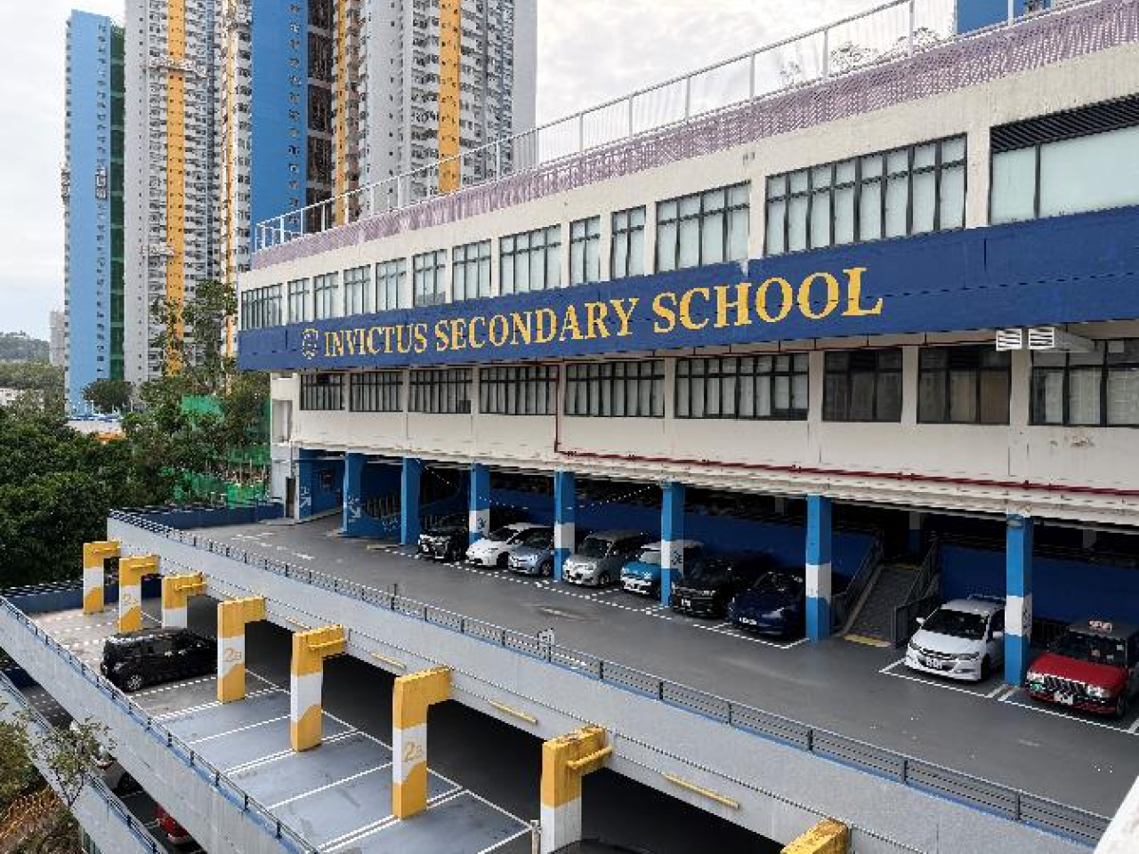 放售物業位於港鐵柴灣站附近，業主數年前翻新改裝並引入一間國際學校為主要租戶。（世邦魏理仕提供）