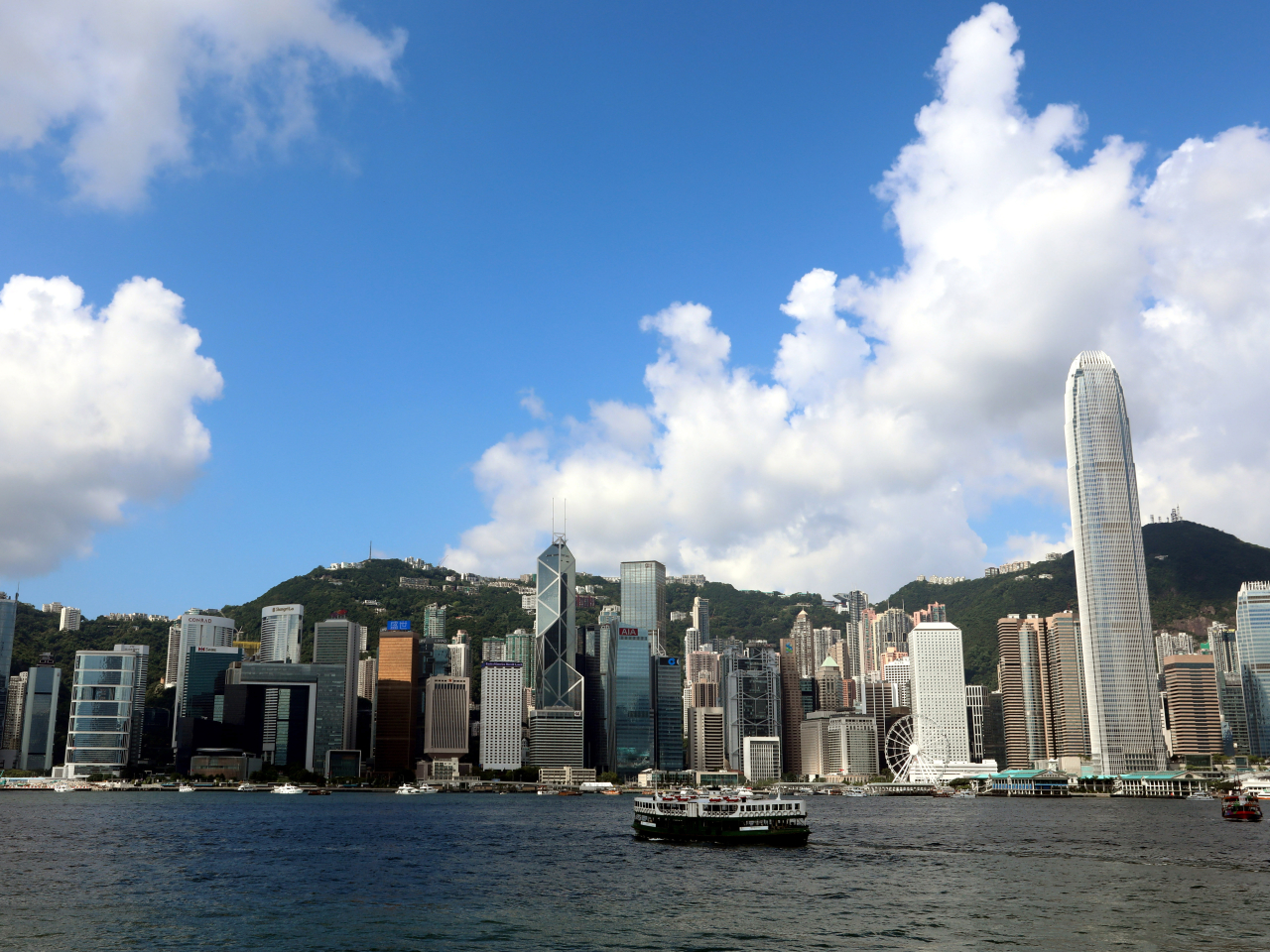 政府本財政年度首7個月錄得568億元赤字。（新華社資料圖片）