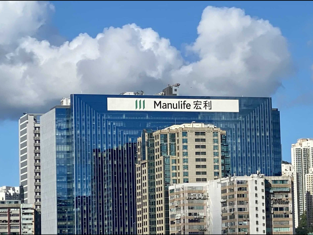 宏利表示，若受火災影響客戶未能如期繳交保費，保單將維持有效。（港台圖片）