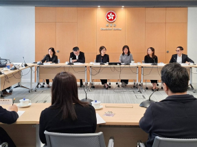 宏福苑五級火｜蔡若蓮與學界開會商支援學校師生應對事故