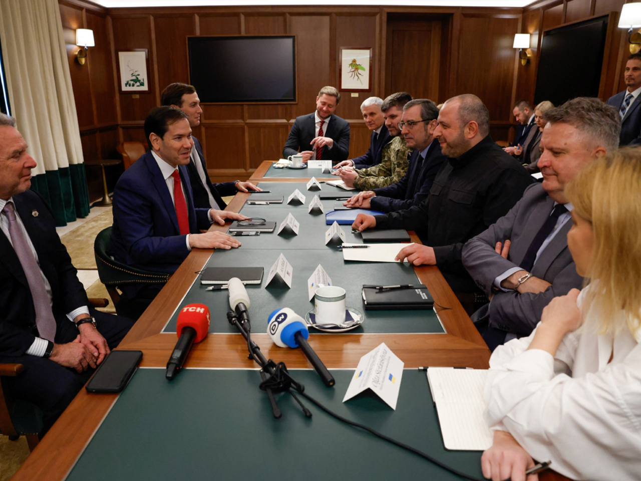 美烏新一輪談判在佛羅里達州舉行。（路透社）