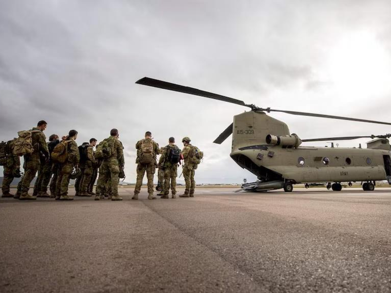 澳洲的國防預算將於2034年從目前的每年600億澳元增至1000億澳元。（央視新聞圖片）