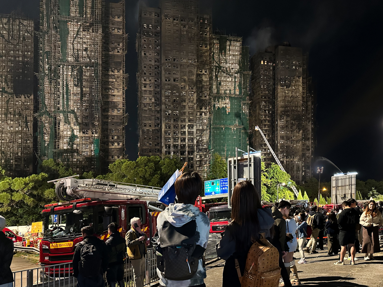 The Health Bureau says Wang Fuk Court residents can use Hospital Authority services free of charge until the end of next year. File photo: RTHK