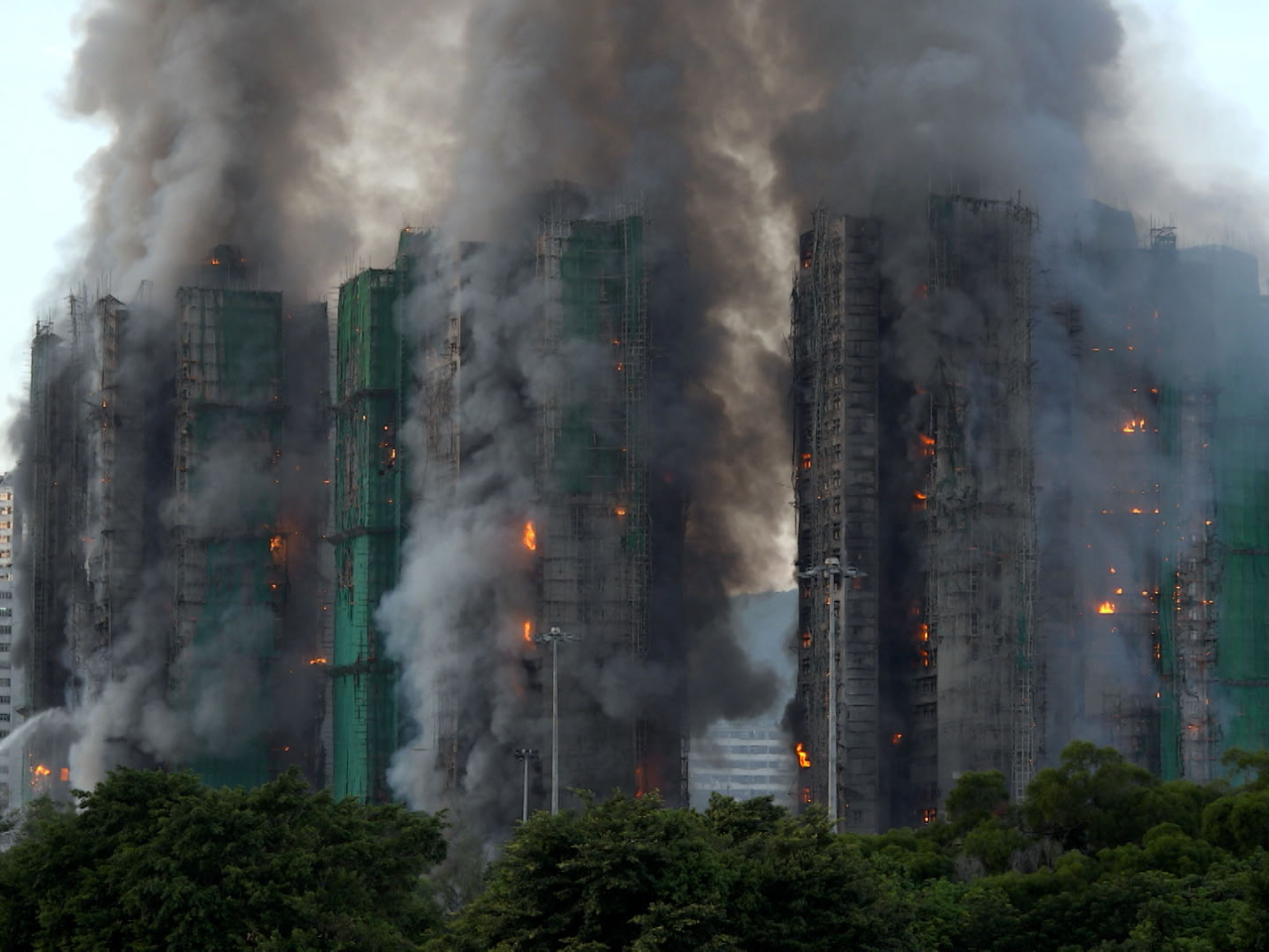 政府宣布就大埔宏福苑五級火成立獨立委員會。（港台圖片）
