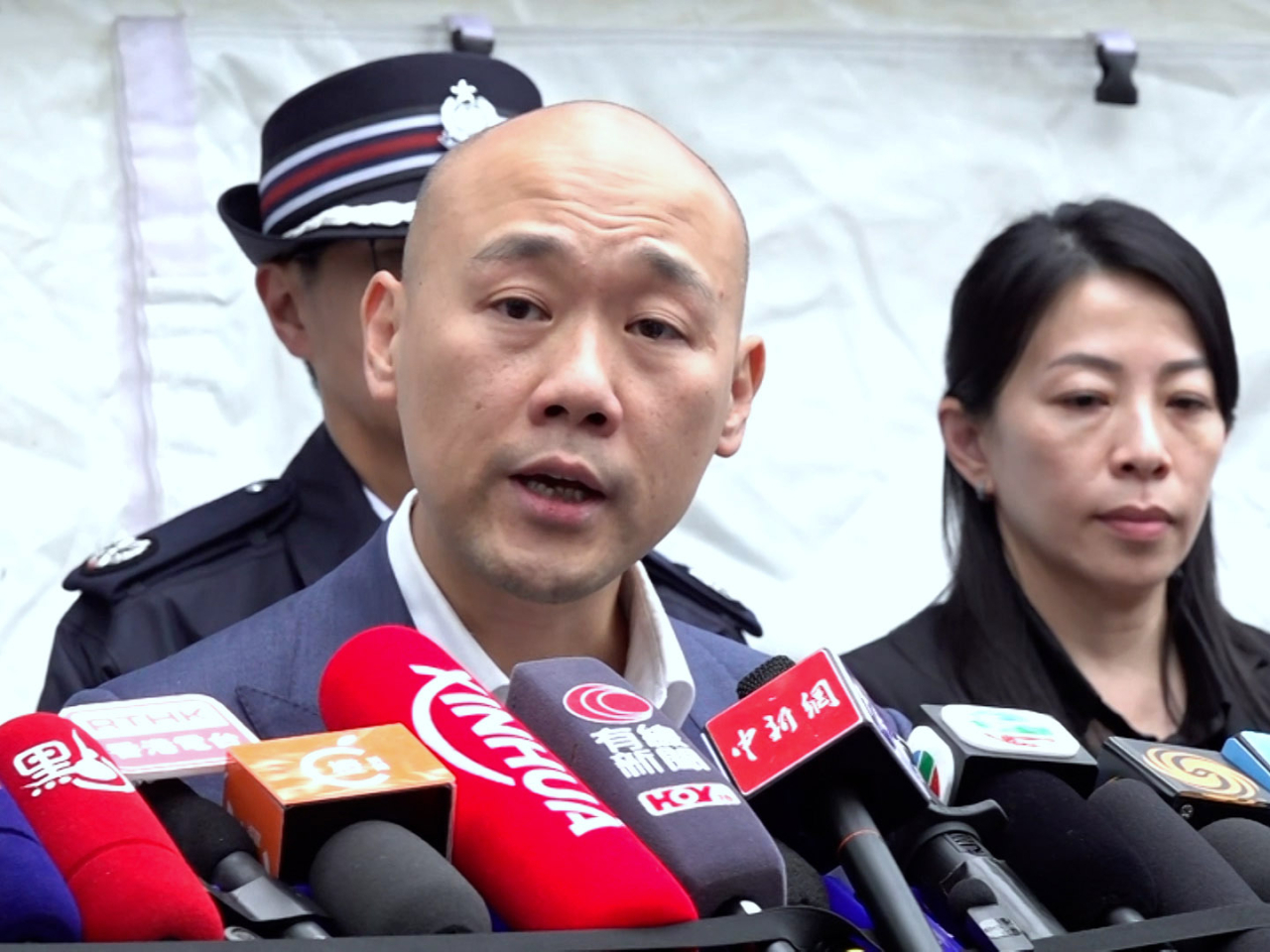 林建達強烈譴責不法分子在香港最沉痛的時刻，利用港人善心和團結精神作出卑鄙的詐騙行為。（施華駿攝）