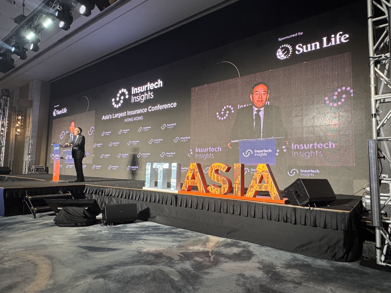 許正宇表示，保險業迅速並以同理心作出回應，透過高效理賠支援受影響人士，彰顯保險業作為社會穩定支柱的角色。（趙嘉駿攝）