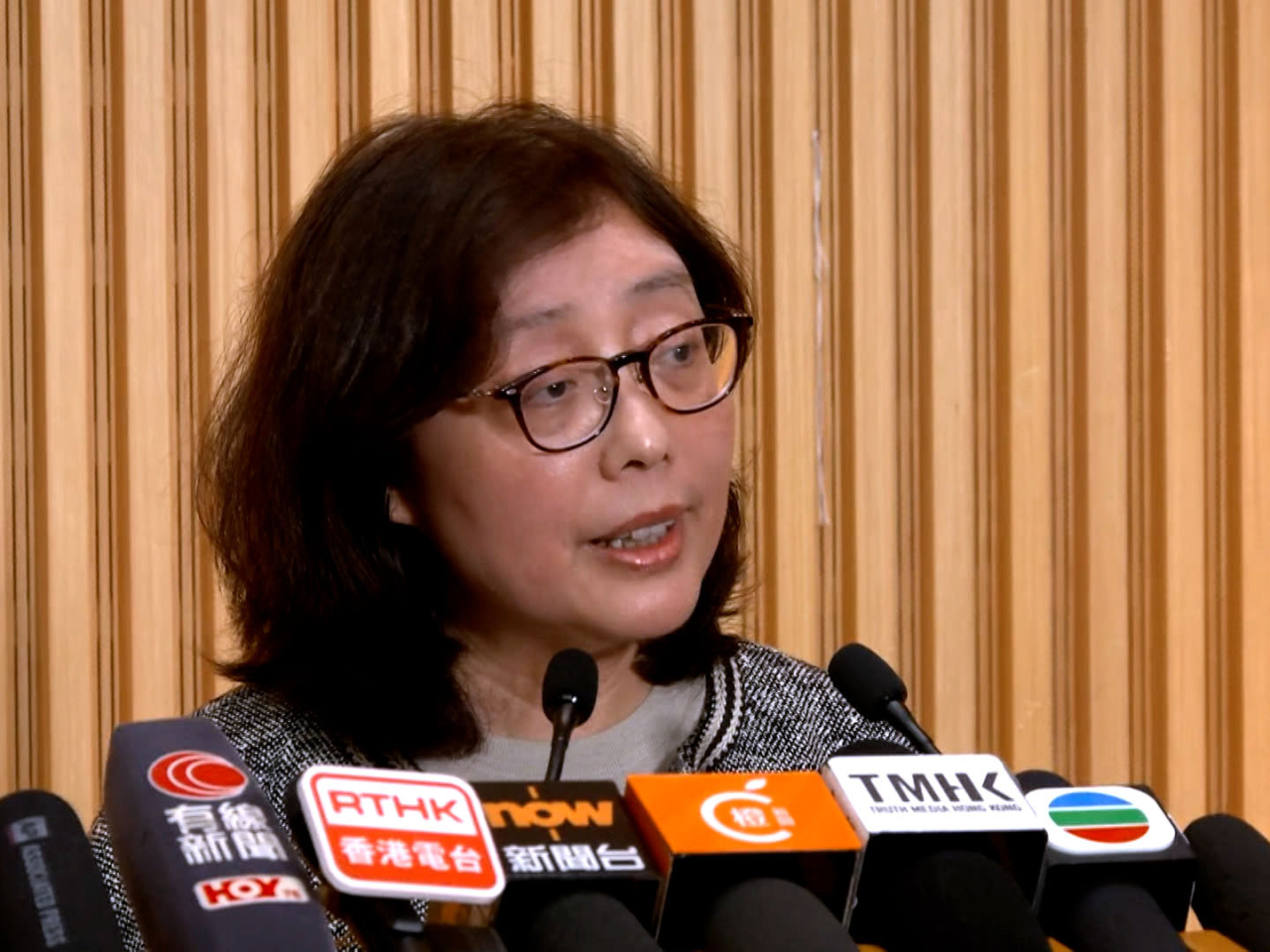 Bernadette Linn says contractors will have to shoulder the cost of removing protective netting. Photo: RTHK