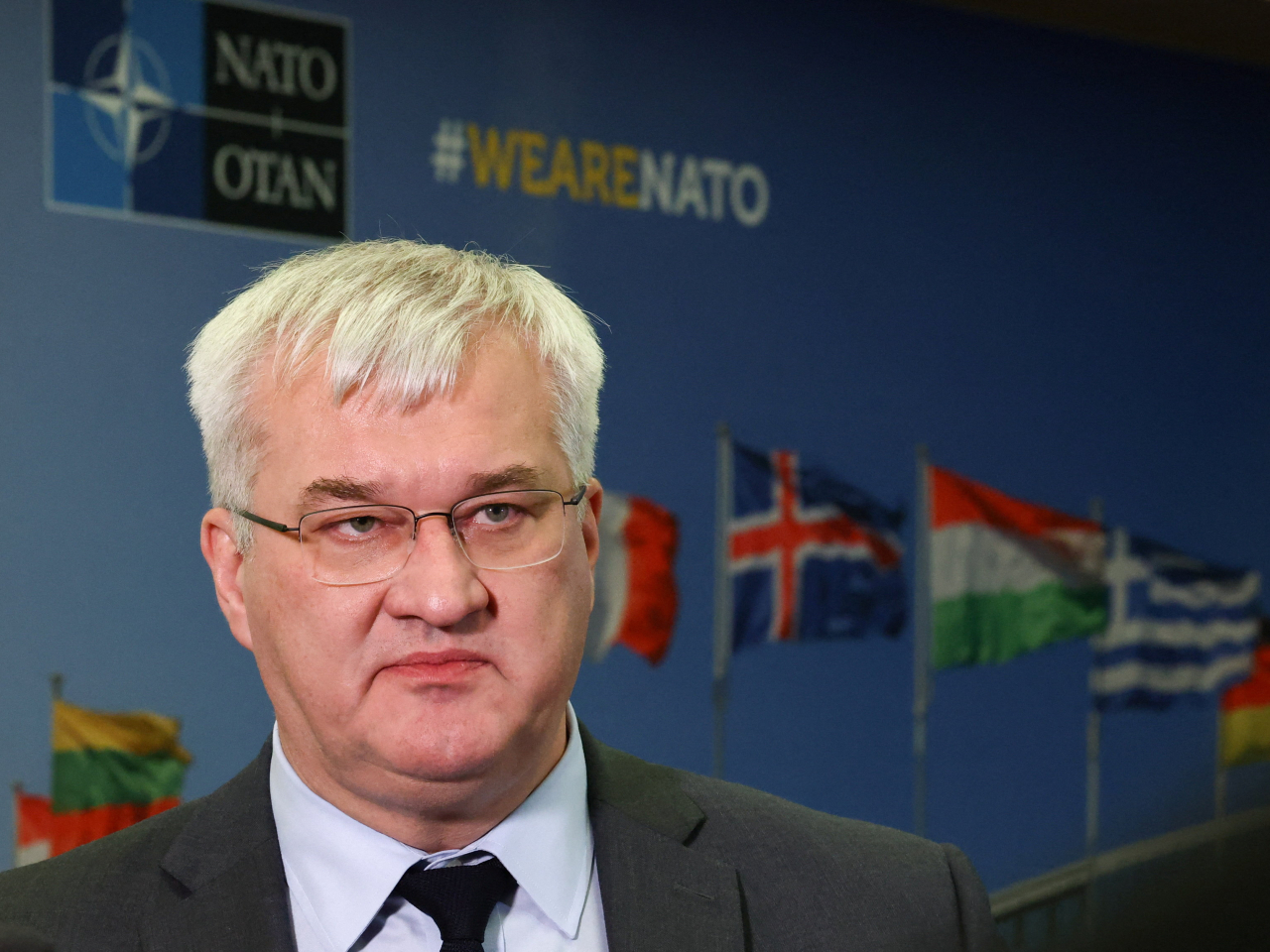 瑟比加到比利時布魯塞爾參與北約外長會，他說美方邀請烏方代表團，在不久的將來前往美國參與會談。（路透社）