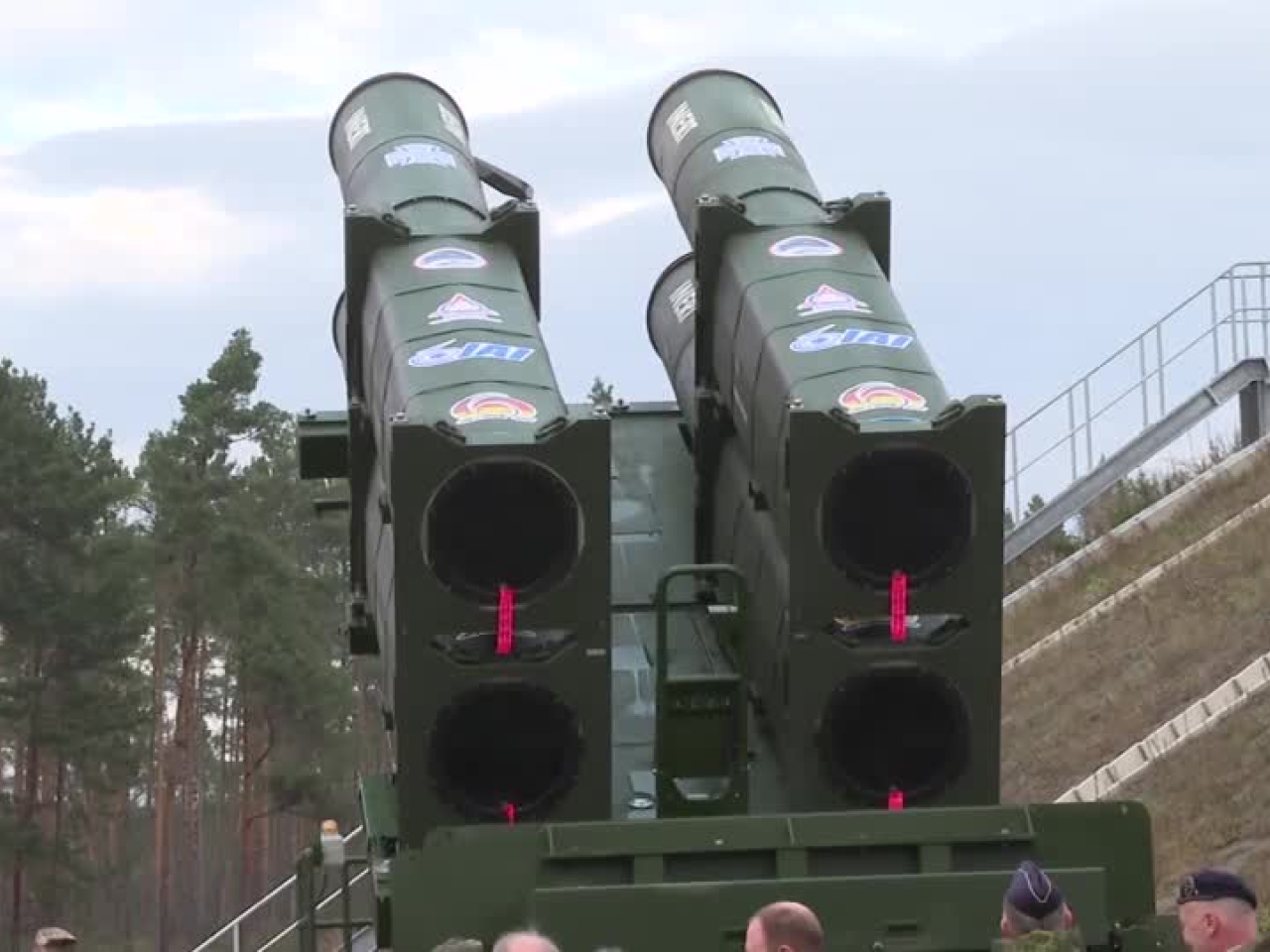 瑞典有智庫近日發表報告，納入全球一百強的軍工企業，去年總收入達到6790億美元，創研究有紀錄以來的新高。（路透社資料圖片）