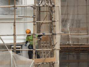 宏福苑五級火｜多幢大維修樓宇陸續拆棚網