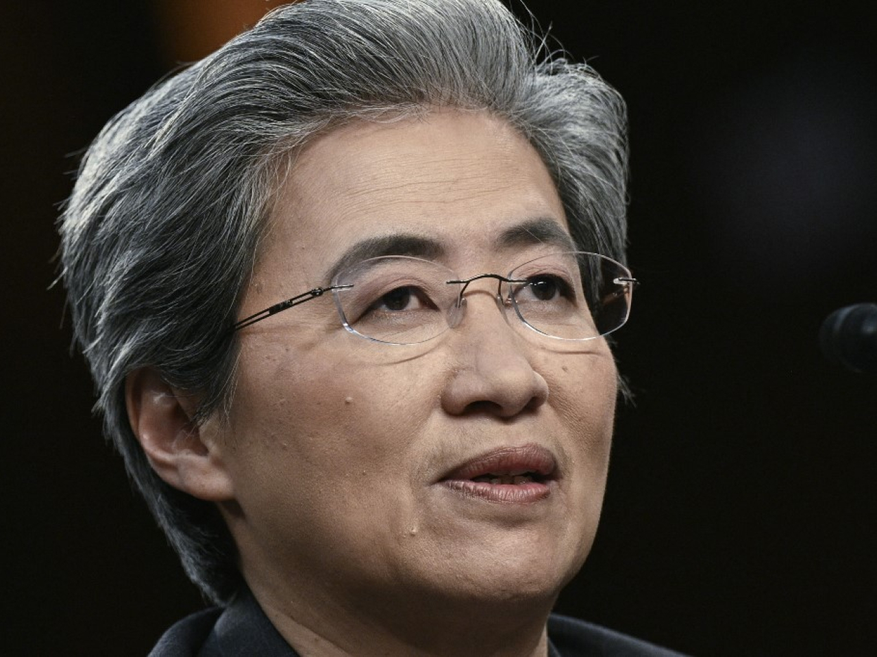 蘇姿丰說，如果出口相關晶片，公司準備向美國政府繳交15%稅款。（法新社資料圖片）