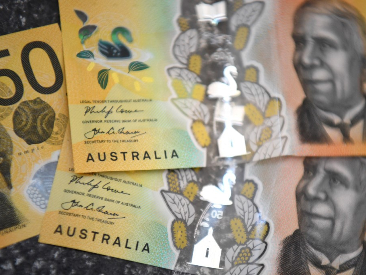 路透社調查顯示，受訪經濟學家一致預計澳洲下周維持利率不變，10人預計明年最少減息一次。（法新社資料圖片）