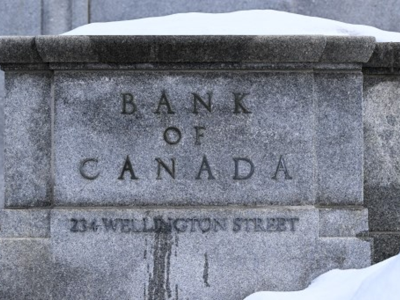 分析認為，《美墨加協定》存在不確定，經濟隱憂令加拿大減息之路遲遲未完。（法新社資料圖片）