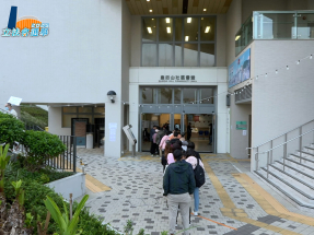 Some voters headed out to cast their ballots as soon as polling stations opened at 7.30am. Photo: RTHK