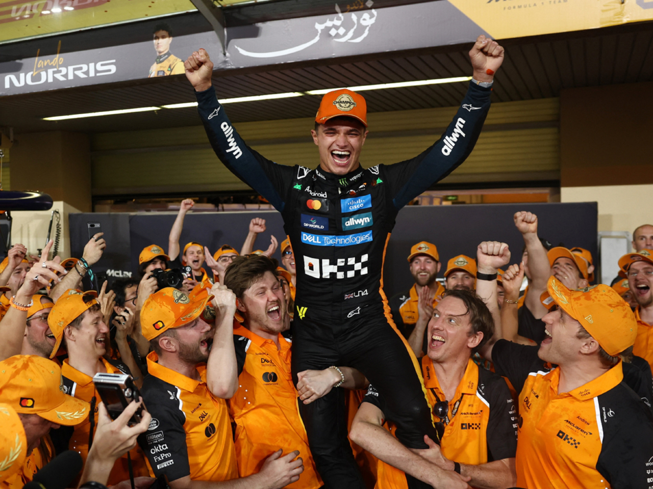 諾里斯與車隊成員慶祝。（路透社）