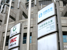 肖遠企表示，氣候變遷令民眾對財產保障需求、投保意識大幅提升，形成新需求。（港台圖片）